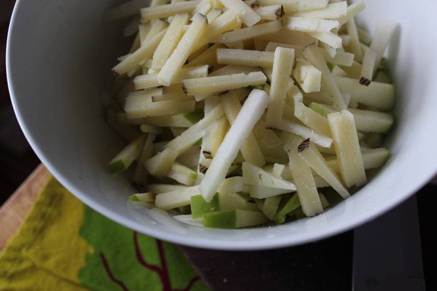 Kohlrabi and Apple Salad with Manchego and Walnuts // Runaway Apricot