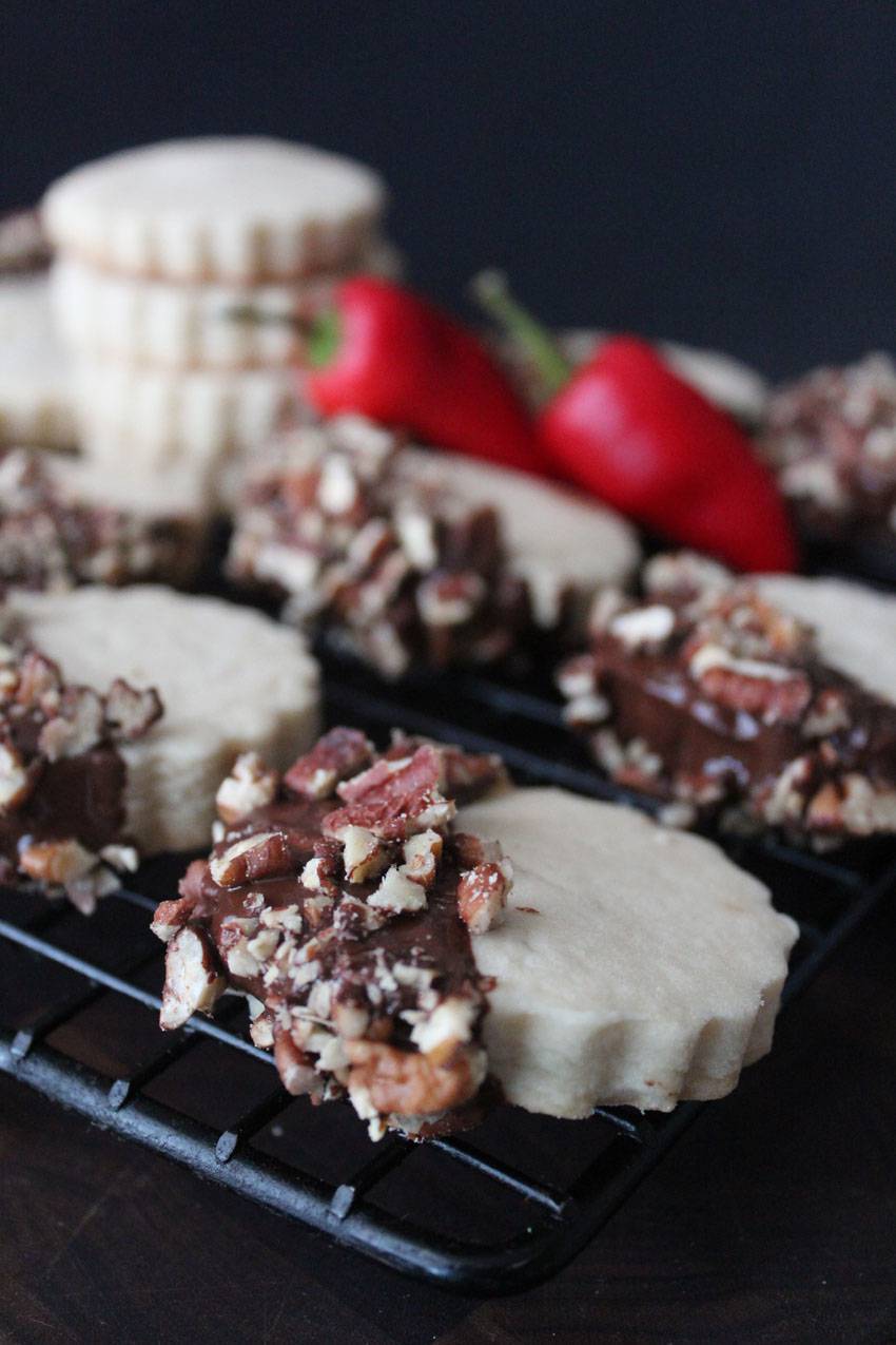 #2Ways2Percent - Spicy Chocolate- and- Pecan-Dipped Shortbread Cookies | Runaway Apricot