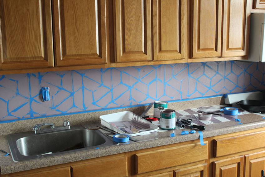 Easy DIY Geometric Tile Painted Backsplash | Runaway Apricot